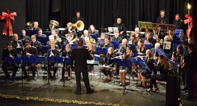 Božićno - novogodišnji koncert puhačkog orkestra Josip Kašman