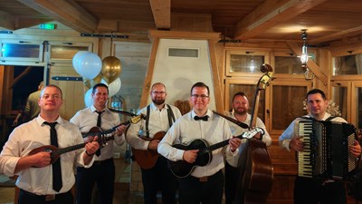 Prijatelji Vrbovec Tambourine band 